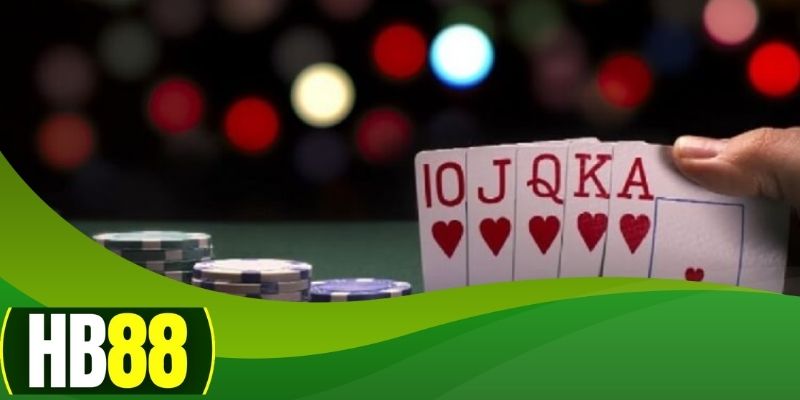 Kết hợp bluffing tinh tế để gây áp lực tâm lý lên đối phương